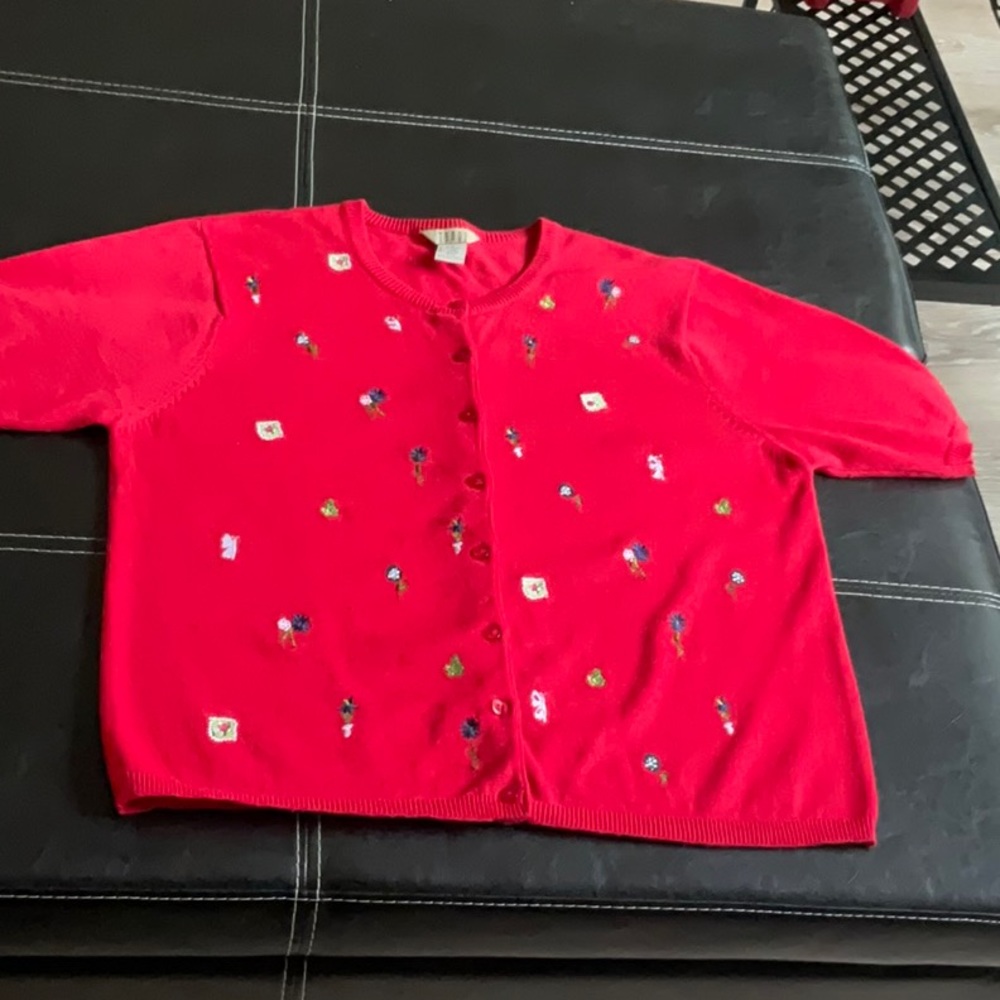 Vintage TEDDI red short sleeve sweater. This is a petite XL